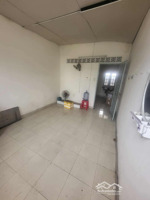 mặt tiền lạc long quân q11 38m 3 tầng vỉa hè kd gần cv đầm sen - giá tốt 5 tỷ