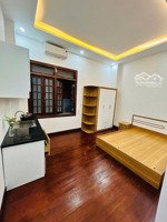 cho thuê nhà 3 tầng kiệt đường nhựa ô tô tránh nhau đường hải hồ, quận hải châu. 18tr/ tháng.
d