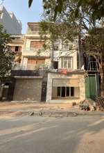 cho thuê nhà phố 100m2 x 4 tầng mới đẹp 20tr/tháng