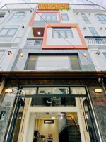 đi nước ngoài định cư cần bán gấp trần thị trọng p.15 tân bình. giá:3tỷ34. dt: 63m2, 1t1l3l. 3pn4wc