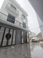 bán nhà 35m²- gần ql6 & đh thể dục thể thao-cạnh đường thông ô tô tránh,full nội thất