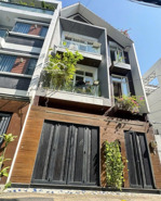 ngang khủng 6.3m - hẻm xe hơi đỗ cửa - 4 tầng - 66.15m2 - sát mặt tiền - chỉ 9. x tỷ tl