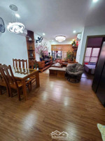 bán căn hộ rẻ nhất dự án đầu tư được 80,4m2. tầng thấp. 2pn-2vs có thể sửa 3pn. cửa tn ban công tb