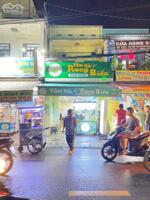 Cho thuê 313 tôn đản, p15, Q4