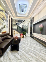 chỉ 5.5 tỷ có ngay nhà mới đón tết tặng full nội thất 3 tầng dt 4x15m - ngay thạnh xuân 43 quận 12