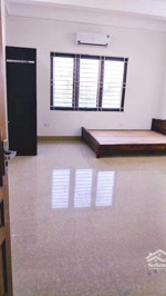 cho thuê gấp 45m2 giá 4tr5 có 2 giường không giới hạn người ở lh 