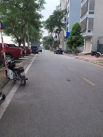 bán nhà x2a - yên sở, 100m2 x 7 tầng thang máy, căn góc thoáng, vỉa hè ô tô tránh, view hồ, 28.x tỷ