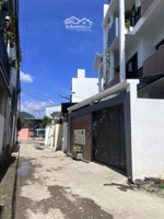 bán lô đất hẻm 76 phú nông, 2 mặt tiền 72m2 chỉ 3.3 tỷ