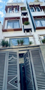 ban nhà bùi quang là gò vấp.dt 46 m 5 tầng đường xe hơi thông.tặng full nội thất .