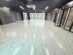 văn đẹp- mới- sáng diện tích 150m2 giá thuê chỉ 24 triệu/tháng tại nguyễn xiển