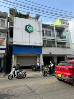 **bán nhà mặt tiền ni sư huỳnh liên** phường 10, tân bình (5,5*22) 2 tầng