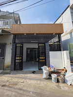 3.95 tỷ/ bán nhà mt kinh doanh nhỏ gần ngã tư chiêu liêu, p.tân đông hiệp, tp.dĩ an