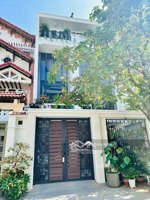 nhà đường nguyễn bỉnh khiêm diện tích: 7x20m trệt 3 lầu cho thuê