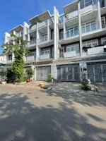 cho thuê nhà 3 tầng, đường nhựa rộng 12m, đặng thùy trâm, bình thạnh, dt 4,5m x 20m, cách mt 60m