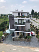 chủ nhà cần bán bt song lập 215m2 tại khu đô thị phú cát city, hòa lạc hà nội.