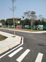 chính chủ cần bán 100 m2 đất full thổ. sổ sẵn . gần tỉnh lộ 446. 21a. gần khu công nghệ cao hoà lạc