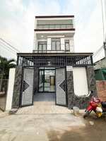 chủ gởi bán nhà 1t1l (hoàn công) vị trí kinh doanh nhỏ đường oto thông chợ tân vạn. giá chỉ 3,5 tỷ