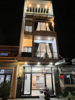 cho thuê nhà 4 tầng mới đường: vũ quỳnh - 4pn - 5wc- sát biển - đủ nội thất