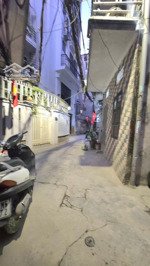 bán nhà tôn đức thắng đống đa 27m x 5 tầng, gần phố, kinh doanh, cho thuê 20tr/tháng