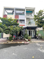 bán nhà hoàn công đông hòa dĩ an gần làng đại học