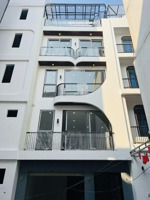 thạch bàn, cổ linh. xây mới, thang máy. dt 50m2 x 5.5 tầng, mt 5.4m, giá đầu tư chỉ 9.9 tỷ có bớt