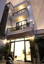 4 tỷ 250 - bán nhà giá ngộp đường thạnh mỹ lợi - quận 2 - khu vực sầm uất - shr