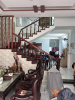 bán nhà mặt tiền. 2 tầng. đường bùi giáng nhà đẹp ở ngay.