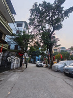 bán nhà long biên , view sân chơi , vườn hoa , oto đỗ ngày đêm , nhà tràn ngập ánh sáng tự nhiên