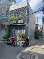 bán nhà hẻm xe hơi quay đầu, đường lê văn sỹ quận 3, 2 lầu, 2pn, 5.5 tỷ