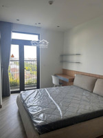 bán căn hộ 2 ngủ, 68m2 sử dụng, đủ đồ - trung tầng thủy tiên khu đô thị ecopark - giá 5 tỷ*****