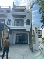 mỹ gia - nha trang đẳng cấp có thang máy, song song võ nguyên giáp, trung tâm nha trang. chỉ 9,53