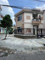 cho thuê căn góc kdc phú hoà thủ dầu một - bình dương - diện tích: 10 x 20m - tk: 1 trệt, 1 lầu