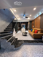 nhà đẹp nhanh mới kịp, đi sân bay 10p hẻm xe hơi thông - 4x8m - 32m2 full nội thất cao cấp 6,68 tỷ