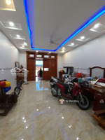 bán nhà mặt tiền đường đỗ thừa luông, 5mx19m, 3 lầu, giá 14 tỷ, phường tân quý, quận tân phú
