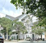 biệt thự 3 tầng -hoàn công chuẩn -210m2 - 10x21 - 19 tỷ tl - khu dân cư trung tâm hành chính dĩ an.