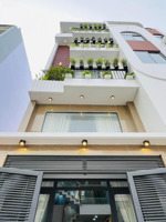 bán gấp căn nhà hẻm 6m đoàn văn bơ - p9 - quận 4, sổ riêng, 68m2, 3tỷ3, chủ đang cho thuê 20tr/th