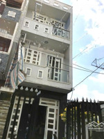 bán nhà mễ cốc quận 8. shr, hoàn công, 3tầng, gần chợ vạn nguyên, trường học, cách mt chỉ 50m