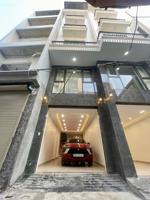 bán nhà đẹp phố thượng thanh,gara oto,thang máy,full nội thất,40m2-6 tầng,giá 11.2 tỷ.