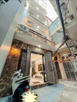 bán nhà lò đúc lô góc 2 thoáng thang máy, nội thất tiền tỷ, cách phố 50m 45m 6 tầng 13,8 tỷ