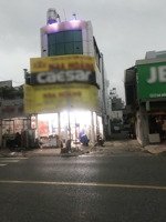 góc 2mt gò dầu, 19,5 tỷ. dt : 5x21 nở hậu 6 mét = 111,2m2