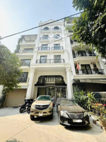 chính chủ gửi bán toà nhà phố nguyễn hoàng :165m2,9 tầng,mt:7m.giá:72tỷ.lh:0888999766