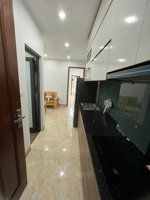 chính chủ cho thuê chdv cao cấp tại 92 nguyễn khánh toàn 1k1n full nội thất chỉ việc vào ở - dt 40m