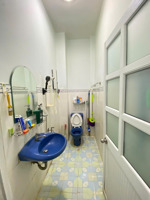 bán nhà quận 3 khuvip hoàng sa gần cầu lê văn sỹ, trần quang diệu, 35m2, 3 tầng, giáp q1 - 4.5 tỷ