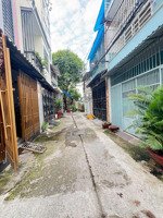 hạ giá 500tr, giao nhà ngay, ung văn khiêm, dt 4,2x18m, 2 tầng nhà mới cứng, cách mặt tiền 10m