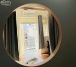 Cho thuê phòng trọ ban công đường Bạch Đằng ngay sân bay Tân Sơn Nhất.