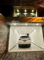 45m2 6 tầng thang máy ô tô gần vườn hoa công viên sát phố chỉ 12 tỷ tẹo tìm đâu ra căn thứ 2