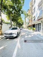 hàng hiếm - đẹp - khu phân lô vip - vài phút ra hồ tây - ô tô tránh vỉa hè - kinh doanh vp -22,8tỷ