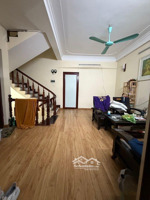 bán nhà cầu giấy 55m2, ô tô đỗ cửa kinh doanh, hơn 13 tỷ, 30m ra mặt phố, cải tạo được thang máy.