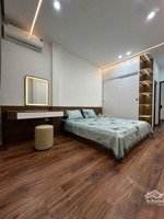 siêu phẩm đống đa nhà mới 5 tầng full nội thất cao cấp phân khúc cực hiếm -32m