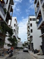 bán lô đất dt 4x18m - khu đồng bộ cao cấp đường dương thị mười q12. giá : 6,5 tỷ